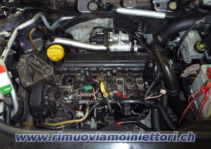 Rimuoviamo iniettori da Renault / Nissan / Dacia
                con il motore 1.5